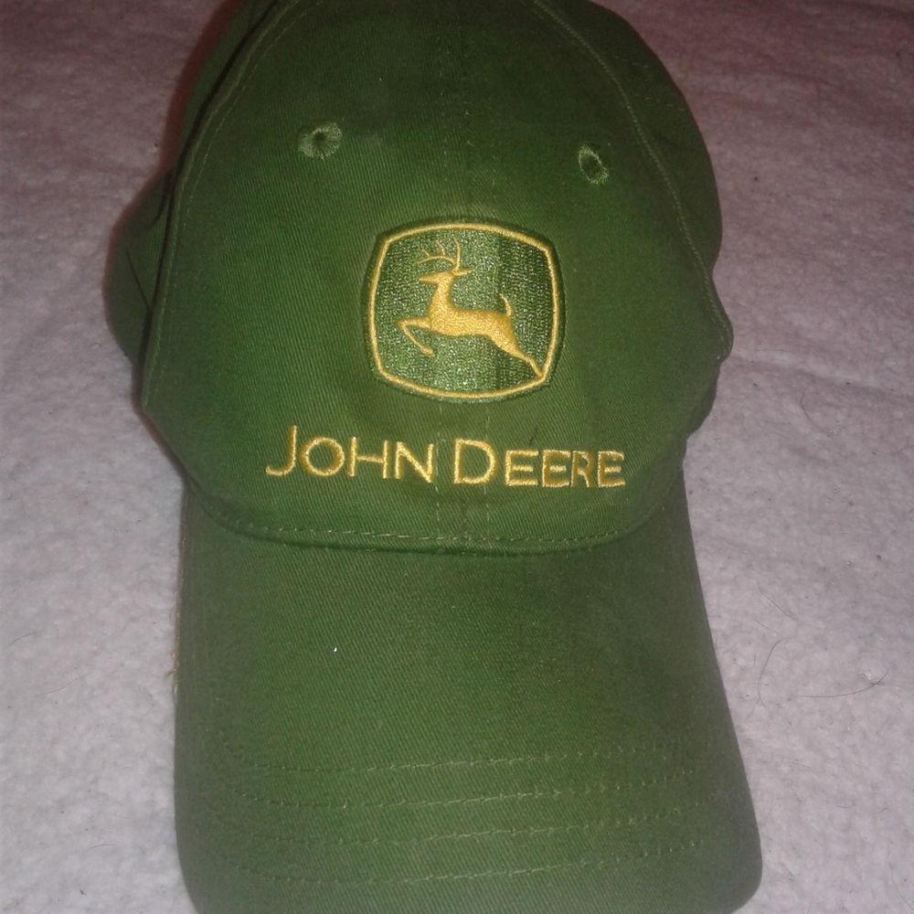 JOHN DEERE BASEBALL CAP CHILD SIZE